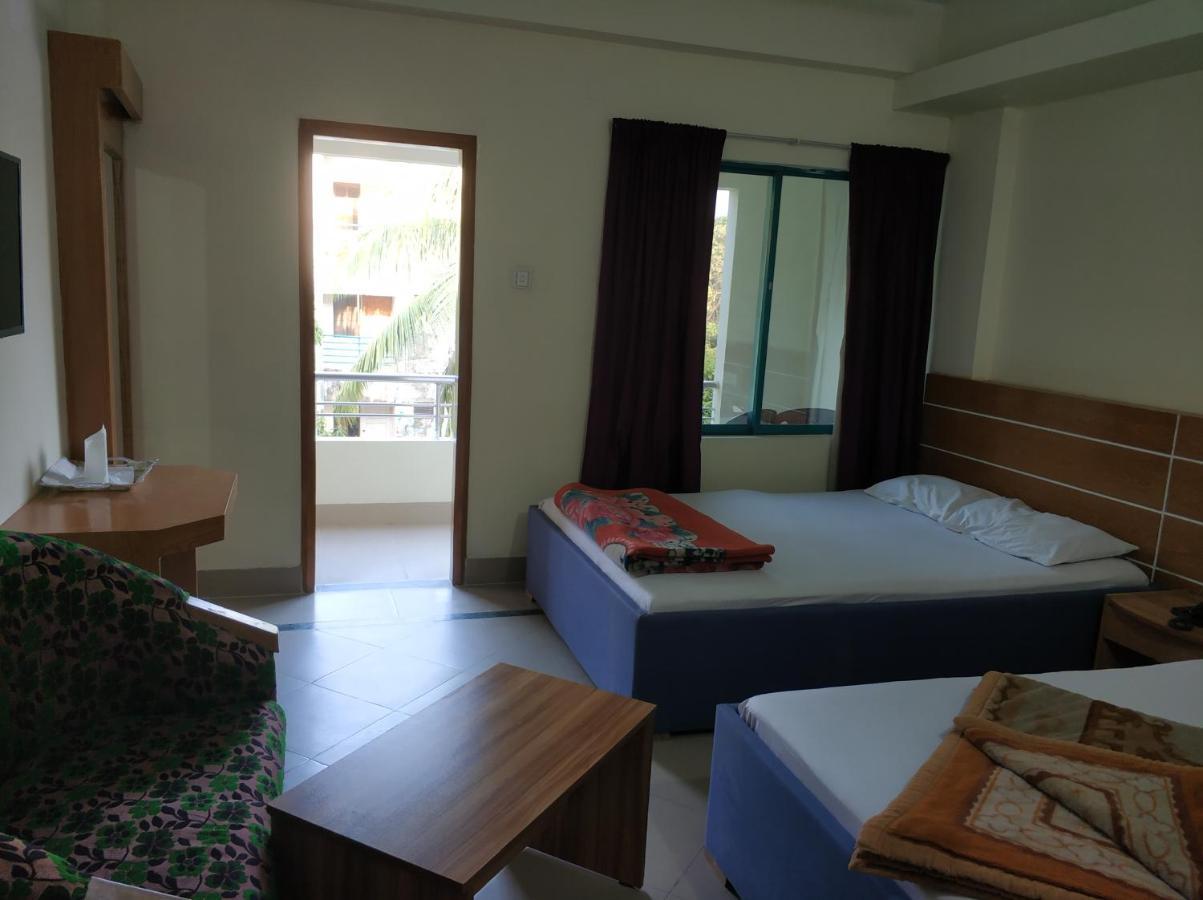 Hotel Mishuk Cox's Bazar Extérieur photo