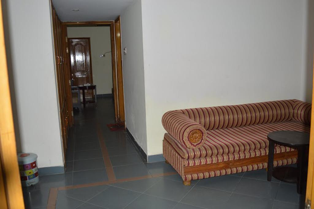 Hotel Mishuk Cox's Bazar Extérieur photo